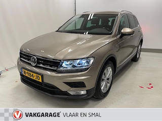 Volkswagen Tiguan 1.4 TSI ACT Automaat-Trekhaak electrischklapbaar-Navigatie-Stoelverwarming-Cruise_led