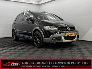 Volkswagen Golf 1.4 TSI Cross Inruilauto’s tegen vaste prijzen. Voor meer info: 0638140850 Bij de verkoop van gebruikte voertuigen door CD-Cars wordt geen standaard garantie verstrekt. De koper aanvaardt het voertuig in de staat waarin het zich bevindt op het moment van aankoop