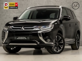 Mitsubishi Outlander 2.0 PHEV Deluxe Automaat (SCHUIFDAK, NAVIGATIE, LEDER, STUUR/STOELVERWARMING, 360 CAMERA, ELEK SPORTSTOELEN, ADAPTIVE CRUISE, GETINT GLAS, NIEUWSTAAT)