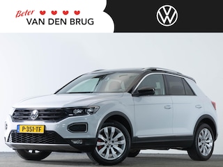 Volkswagen T-Roc 1.5 TSI 150 PK Sport | LED | Panoramadak | Navigatie | Stoelverwarming | Trekhaak |