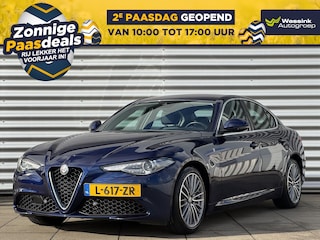 Alfa Romeo Giulia 2.0 TURBO 200pk Aut B-Tech Business Edition | Parkeercamera | Stoel/stuurverwarming | Memory stoelen | Cruise Control | Climate Control