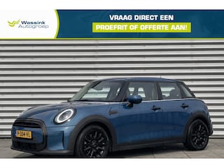 Mini Mini 5-Deurs (f55) 1.5 102pk One 5-drs Automaat Business Edition | Navigatie | Black Pack | LED koplampen | Union Jack achterlichten | Leder |NL Auto Dealer onderhouden