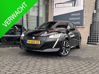 Peugeot 208 1.2 GT-Line*AUTOM.*ECC*ACC*NAVI*PANO*CARPLAY*