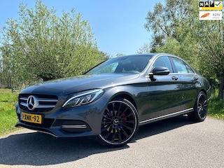 Mercedes-Benz C-klasse 180 Edition / Airco / Navigatie / Elektrische Voorstoel / / Cruise Control / LM-Velgen Zwart / NAP