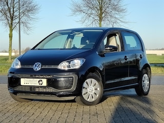 Volkswagen Up 1.0 BMT move up!