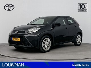 Toyota Aygo 1.0 VVT-i MT Play Limited | Stoelverwarming | Allseason banden | Apple Carplay/Android auto |