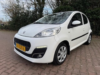 Peugeot 107 1.0 ACTIVE/AIRCO/NIEUWE APK