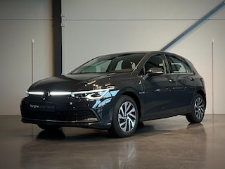 Volkswagen Golf 1.4 eHybrid, Trekhaak, ACC, Stuurverwarming, Comfortstoel Sport Eco