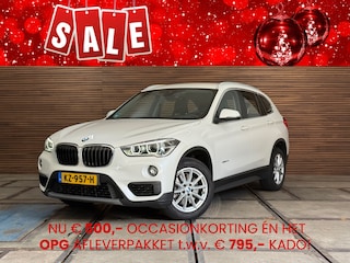 BMW X1 SDrive20i Centennial High Executive | Leer | Navigatie | HUD