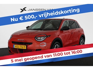 Fiat 600 e La Prima 54 kWh Leder Achteruitrijcamera Stoelverwarming Apple CarPlay
