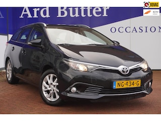 Toyota Auris Touring Sports 1.2T Aspiration / Camera / Navigatie / ECC / Cruise / 16"LMV / = SUPER !!