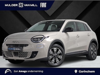 Fiat 600 e Urban EV 54kWh 156pk | CAMERA | STOELVERW. | APPLE CARPLAY / ANDROID AUTO | DODEHOEKBEW. | KEYLESS ENTRY + START