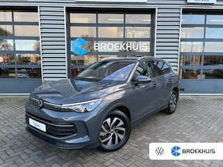 Volkswagen Tiguan 1.5 eTSI 150 pk Life 7-DSG | Wegklapbare Trekhaak | Achteruitrijcamera | Cruise control adaptief |
