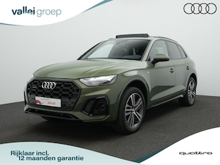 Audi Q5 50 TFSI e 299 pk S-tronic S-Line | Panoramadak | Trekhaak | 360 camera | Elektr. verstelbare stoelen | Side Assist | Afgevlakt sportstuur