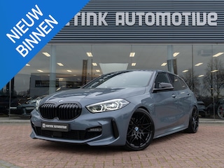 BMW 116i | Ambiente | Alcantara | Individual lak