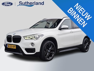 BMW X1 sDrive18i | Trekhaak | Lederen Bekleding | Panoramadak | Cruise Control | Climate Control | 1.700 kg trekgewicht!