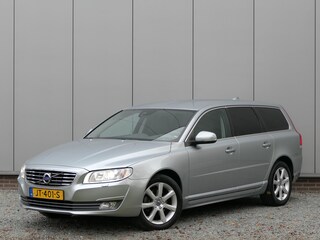 Volvo V70 T4 AUT Polar Navi / Xenon / Trekhaak / Bluetooth