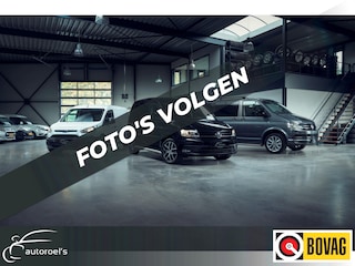 Ford Focus Wagon 1.0 EcoBoost / Trekhaak / Winter+Comfort Pakket / Clima / Stoelverwarming / 1e Eigenaar / NED-Focus