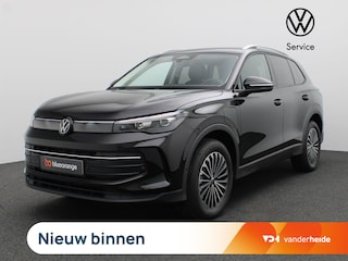 Volkswagen Tiguan 1.5 eHybrid Life Edition 204PK DSG Trekhaak, 18" LM Velgen, Keyless, Achteruitrijcamera, Side Assist, Navi via Apple Carplay/Android Auto, Adaptieve Cruise Control, Stoel-Stuurverwarming, Elektr. Achterklep