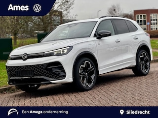 Volkswagen Tiguan 1.5 eHybrid 204pk DSG R-Line Edition | Trekhaak | HD Matrix-LED | Stoel- en stuurverwarming