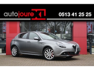 Alfa Romeo Giulietta 1.4 Turbo MultiAir Super | Origineel NL | Leder | Cruise Control | Navigatie | Airco |