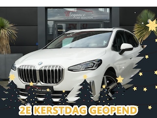 BMW 2-serie Tourer 218i 136pk Panoramadak/Stoelverwarming/Camera