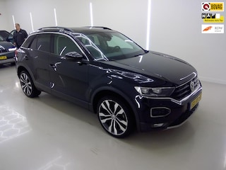 Volkswagen T-Roc 1.0 TSI Style-R line+Volleder+Pano-dak+19"lmv+Apple-careplay+Camera+audi-spiegel-Advance pakket !!
