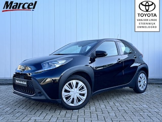 Toyota Aygo 1.0 VVT-i MT play Eindejaars Deal Nieuw Dit jaar rijden