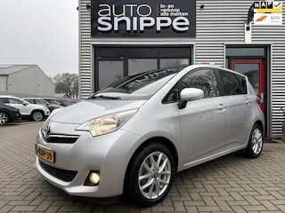 Toyota Verso-S 1.3 VVT-i Aspiration -PANORAMADAK-TREKHAAK-CLIMA-CAMERA-BLUETOOTH-ISOFIX-ORIGINEEL NEDERLANDS!-98.586 KM'S!