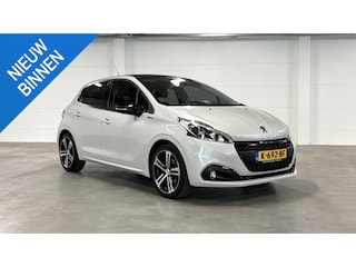 Peugeot 208 1.2 PureTech GT-line | Pano | JBL Sound | Carplay