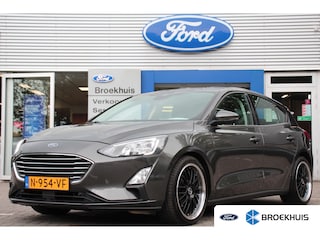 Ford Focus 1.0EB HYBRID BUSINESS | NL-AUTO! | 1E EIGENAAR! | NAVI | CAMERA | PARKEERSENSOREN | APPLE CARPLAY & ANDROID AUTO | LIJN DETECTIE | PRACHTIGE STAAT!