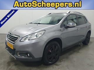 Peugeot 2008 1.2 PureTech Style PANO/NAVI/CLIMA/CRUISE/PDC
