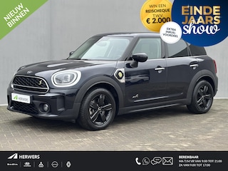 Mini Countryman Cooper S E ALL4 Essential / PHEV / Dealer Onderhouden / HUD / Navigatie / Apple Carplay & Android Auto / Stoelverwarming / Cruise / Clima /