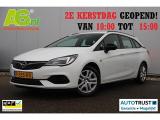 Opel Astra Sports Tourer 1.2 Edition 110PK Trekhaak Navigatie Carplay Android Bluetooth Airco Cruise Control Parkeersensor