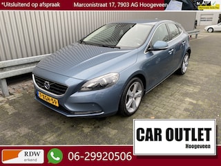 Volvo V40 1.6 T3 Summum Clima, Stoelvw, Navi, Bluetooth, CC, PDC v/a, LM, Afn.Trekh, nw. APK – Inruil Mogelijk –