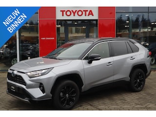 Toyota RAV4 2.5 HYBRID AWD STYLE APPLE/ANDROID LEDER STOEL/STUUR/VOORRUITVERWARM. ELEK. ACHTERKLEP. 1650KG-TREK. CAMERA P-SENSOREN KEYLESS