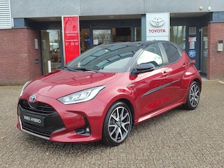 Toyota Yaris 1.5 HYBRID EXECUTIVE BLIND-SPOT STOELVERWARMING PARK-SENSOREN CAMERA APPLE/ANDORID CLIMA