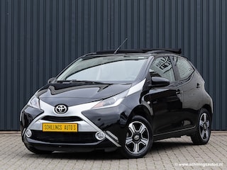 Toyota Aygo 1.0 VVT-I X-PLAY Cabrio-Top,Automaat, Airco-Ecc Navi Bluetooth 48.000km