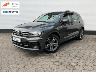 Volkswagen Tiguan 1.4 TSI 4M R-Line ACC l VIRTUAL l TREKHAAK!