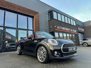 Mini Cooper Cabrio 1.5 Chili Serious Business Aut/Bruin Leer/Navi/Union Jack/Nap