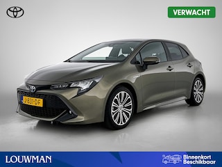 Toyota Corolla 1.8 Hybrid Dynamic | 1e Eigenaar | NIEUW Geleverd en Onderhouden | Stoelverwarming | Navigatie |