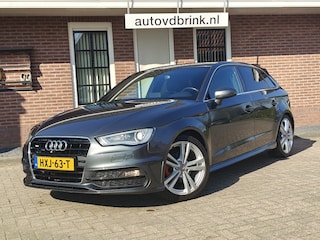 Audi A3 Sportback 1.4 TFSI Ambit. PL S-LINE / LED / CLIMATE CONTROL