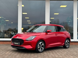 Suzuki Swift 1.2 Style Smart Hybrid AUT. - Navi - Camera - PDC - LM - 5755 KM