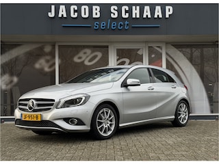 Mercedes-Benz A-klasse 180 Ambition Automaat / Bi- Xenon / Cruise Control / Verwarmde Stoelen / Bluetooth / Navi