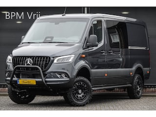 Mercedes-Benz Sprinter 4x4 319Cdi 190Pk 9G-tronic | L2H1 | Dubbele Cabine | 2x Schuifdeur | 4WD | AWD | Bullbar | Treeplanken | 18'' All Terrain | Tenoriet Grijs