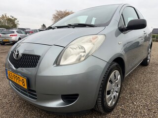 Toyota Yaris 1.3 VVTi Terra Airco Elektrsch Ramen Goed Onderhouden Auto