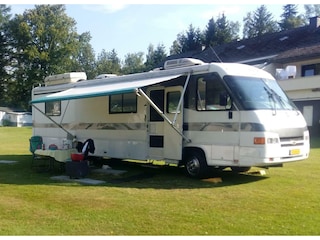 Spartan Cruise master Chevrolet CAMPER