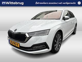 Skoda Octavia Combi 1.4 TSI iV PHEV 204pk Style DSG Automaat Panoramadak / Memorystoel / LED Matrix verlichting / Navigatie / Smartlink