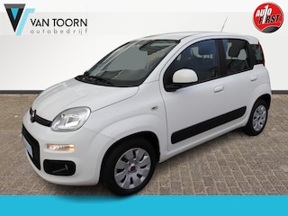 Fiat Panda 0.9 TwinAir Lounge Automaat. Trekhaak.