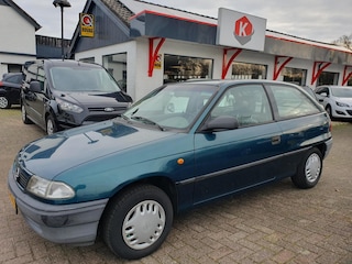 Opel Astra 1.4i GL 135324 KM NIEUWE APK!!